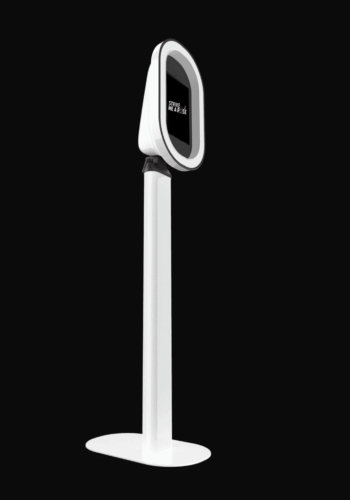 Services Strikemeapose